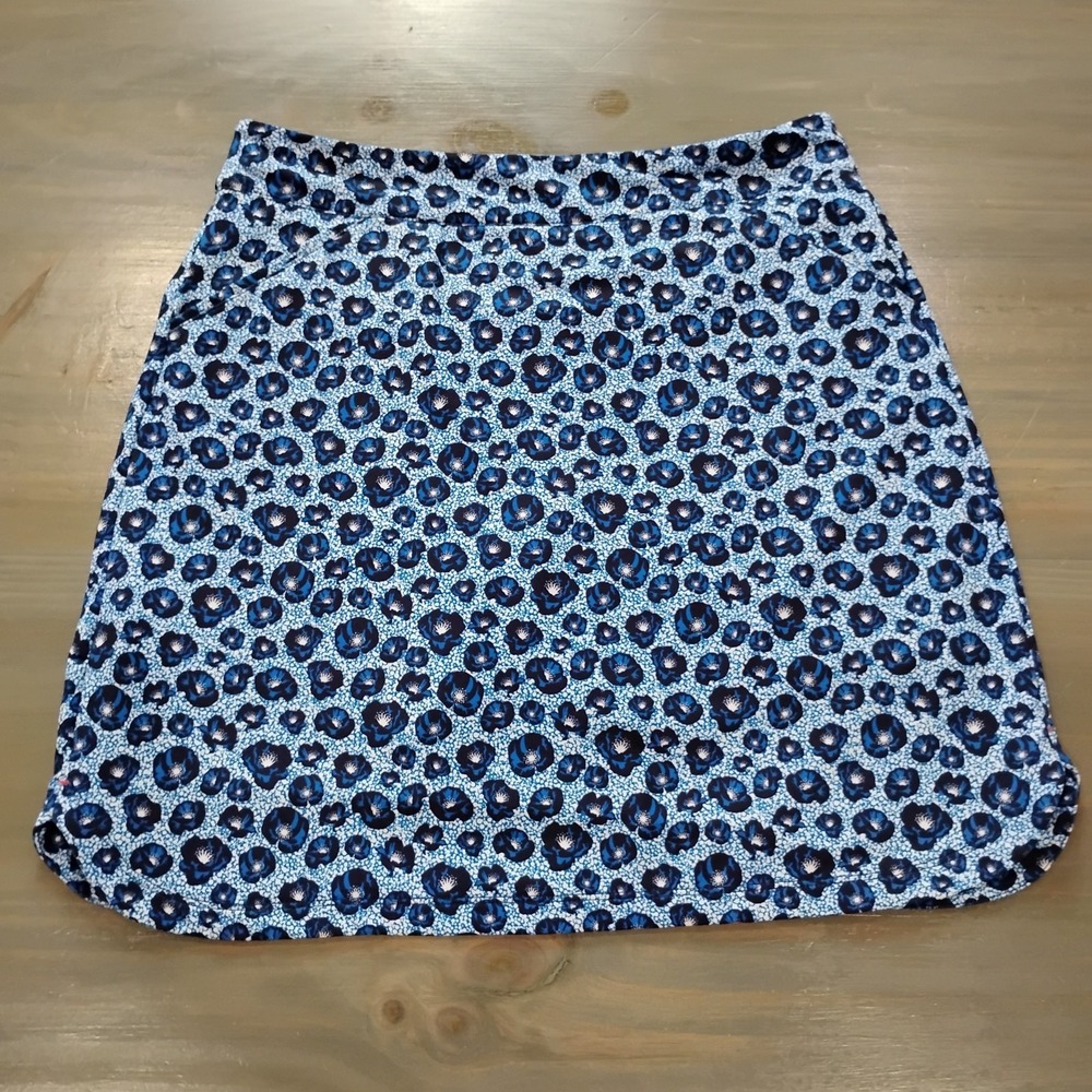 Peter Millar Golf Skort Women's S Blue Navy Animal Active Stretch Shorts UPF 50